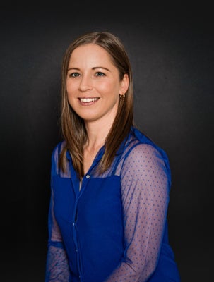 Portrait of Jessica McCain, Broker